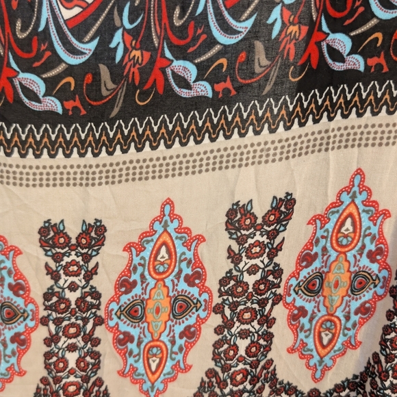 Signature 8 Bohemian Print Women's Top Size Small - Picture 3 of 9